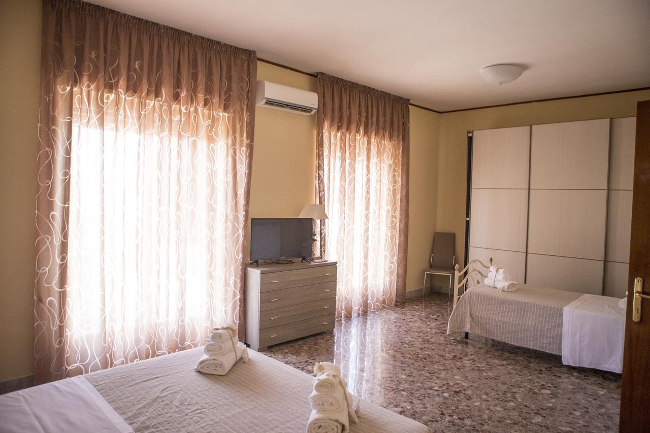 B&B Le Perle Portici Exterior photo